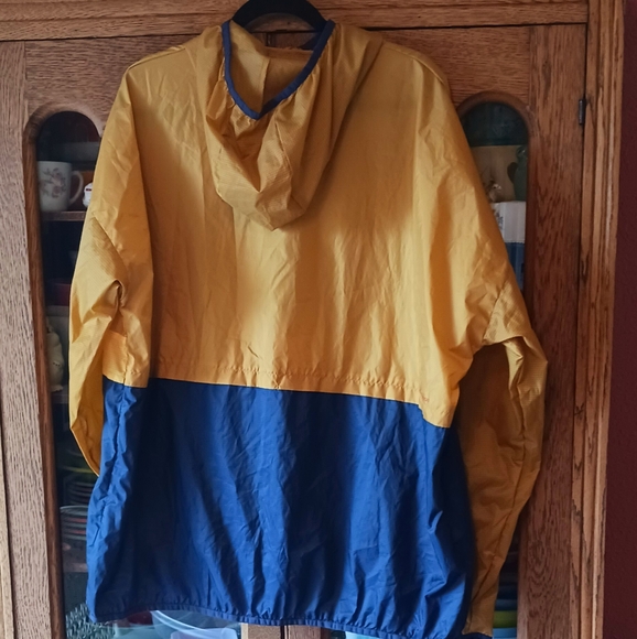 Men’s Cotopaxi Teca Half Zip Windbreaker - Picture 6 of 9